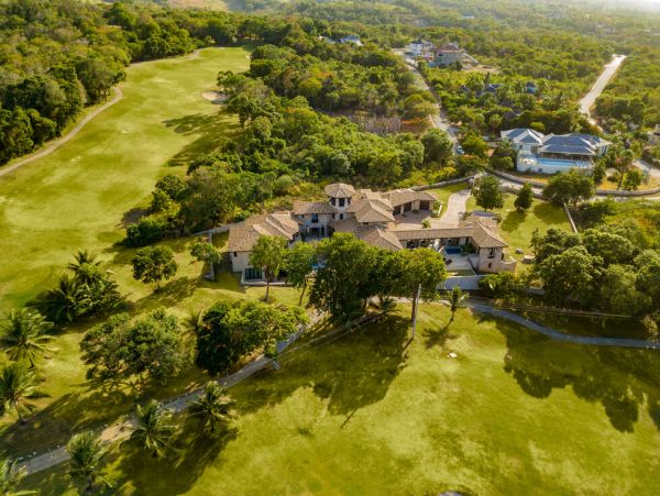 Jamaica Home 960626