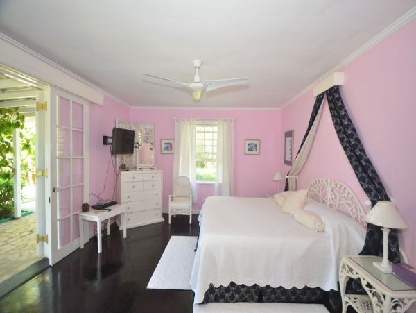 Jamaica Home 960627