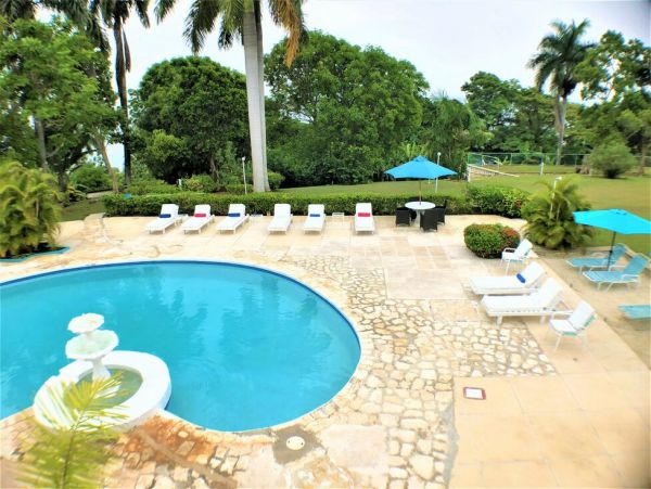 Jamaica Home 960629
