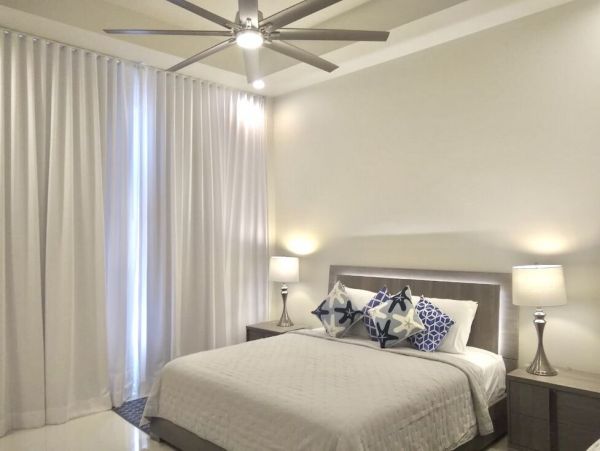 Jamaica Condo 960637