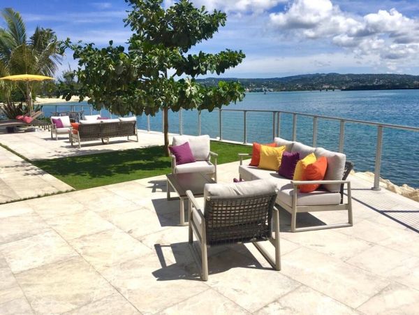 Jamaica Condo 960637