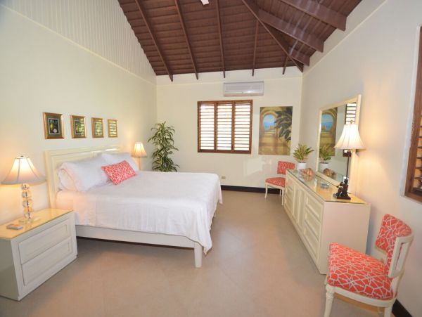 Jamaica Home 960641