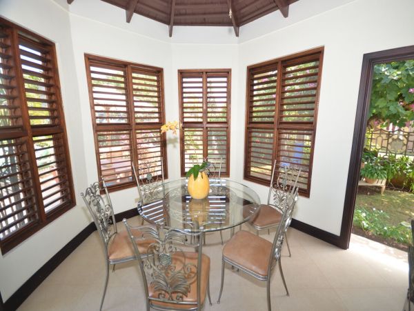 Jamaica Home 960641