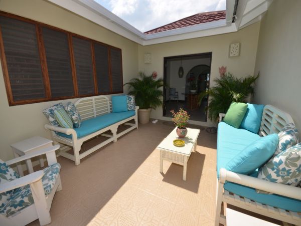Jamaica Home 960641