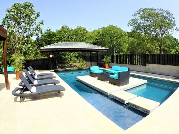 Jamaica Home 960646