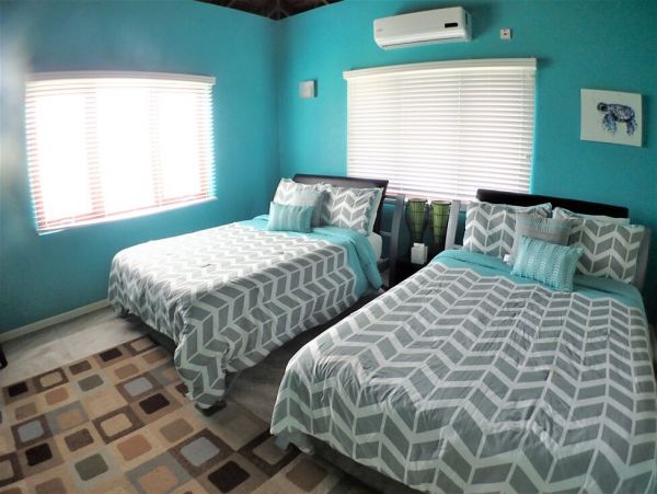 Jamaica Home 960646