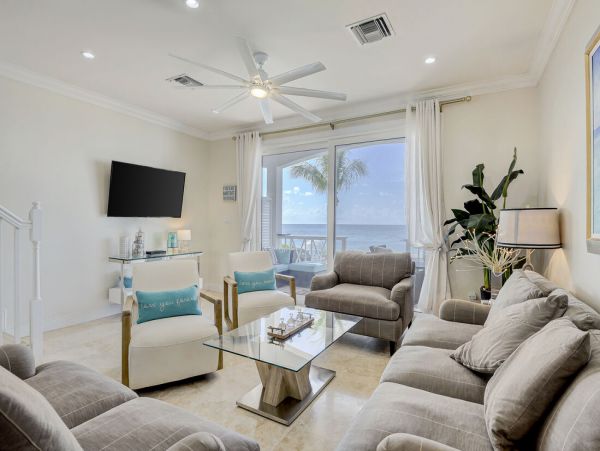 Jamaica Home 960648