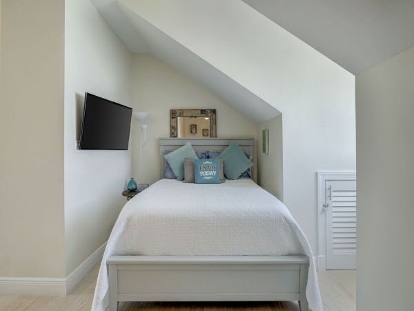 Jamaica Home 960648