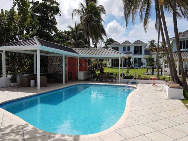 Jamaica Luxury Villa Rentals - 13-Bedroom Ocho Rios Vacation Villas
