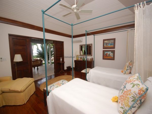 Jamaica Home 960660