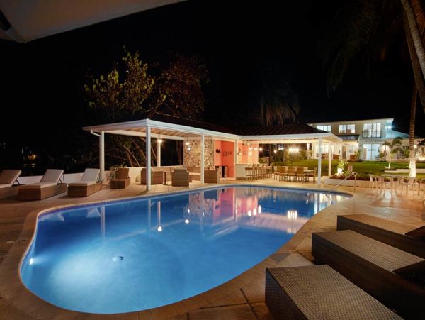 Jamaica Home 960661