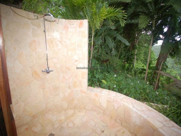 Jamaica Home 960662