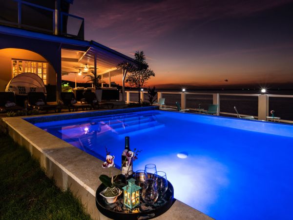 Jamaica Home 960664