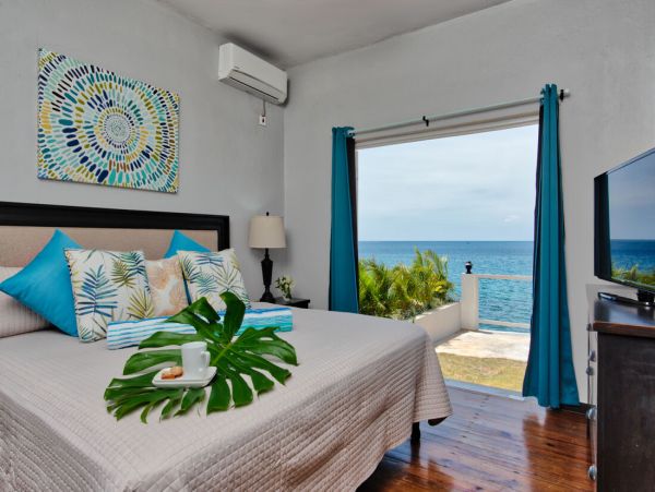 Jamaica Home 960664