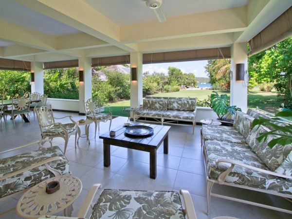 Jamaica Home 960665