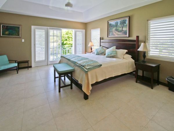 Jamaica Home 960668