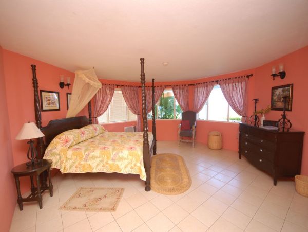 Jamaica Home 960669