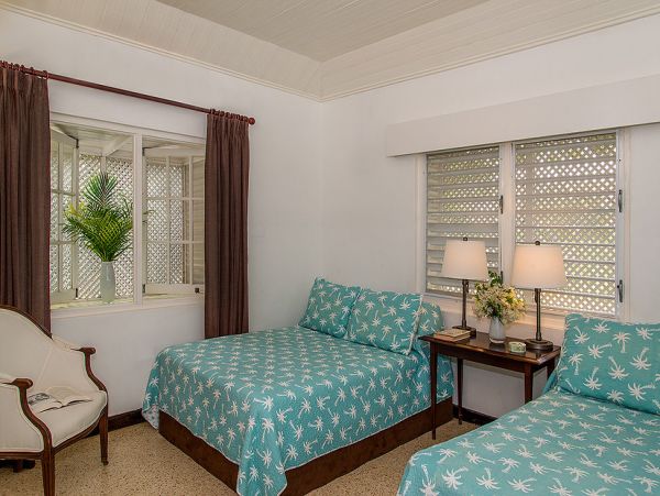 Jamaica Home 960676