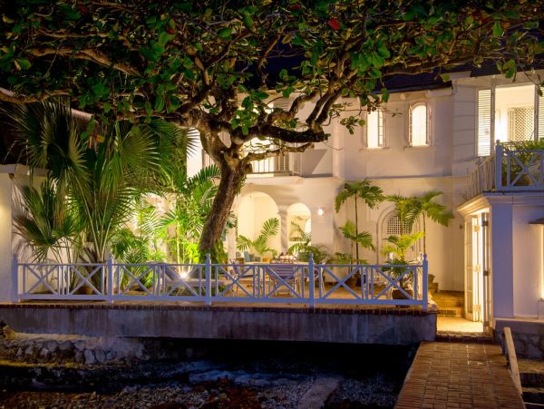 Jamaica Home 960679