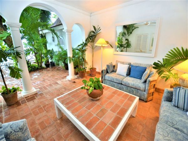 Jamaica Home 960679