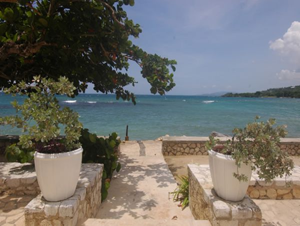 Jamaica Home 960680