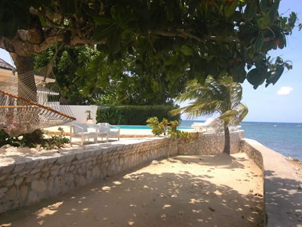 Jamaica Home 960680