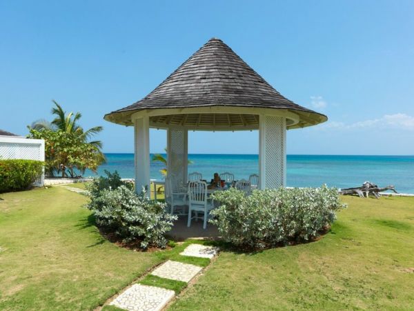 Jamaica Home 960680