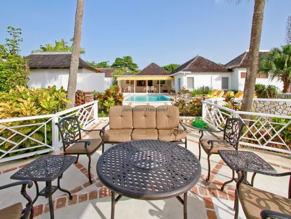 Jamaica Home 960694