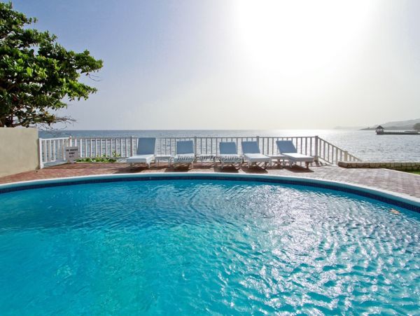 Jamaica Home 960697