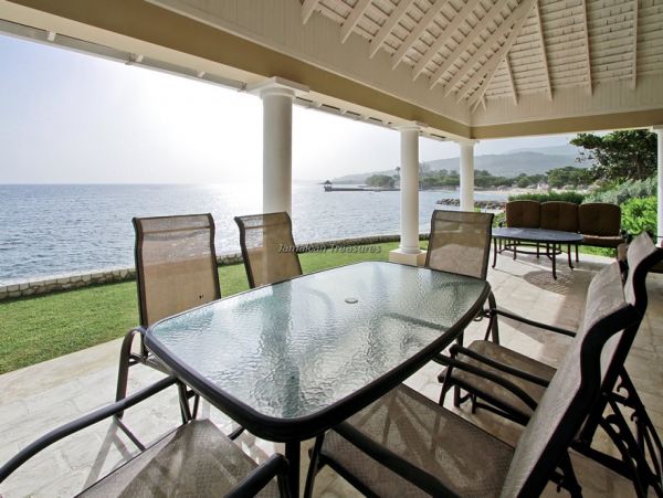 Jamaica Home 960697