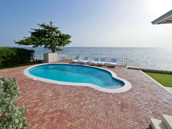 Jamaica Home 960699