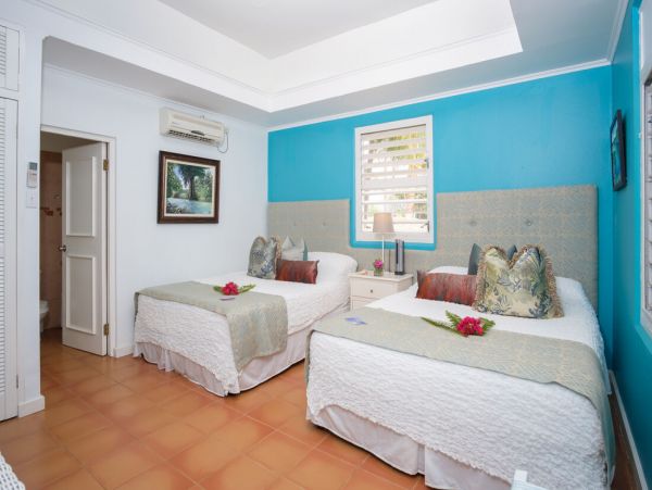 Jamaica Home 960700