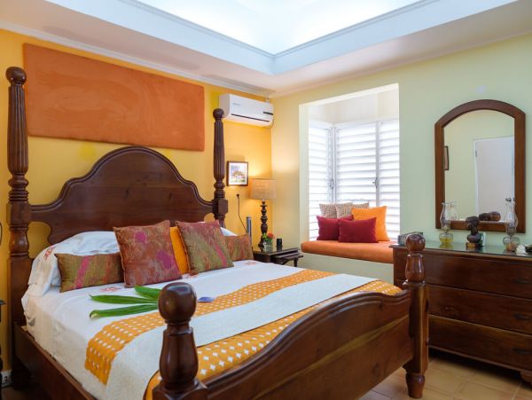 Jamaica Home 960700