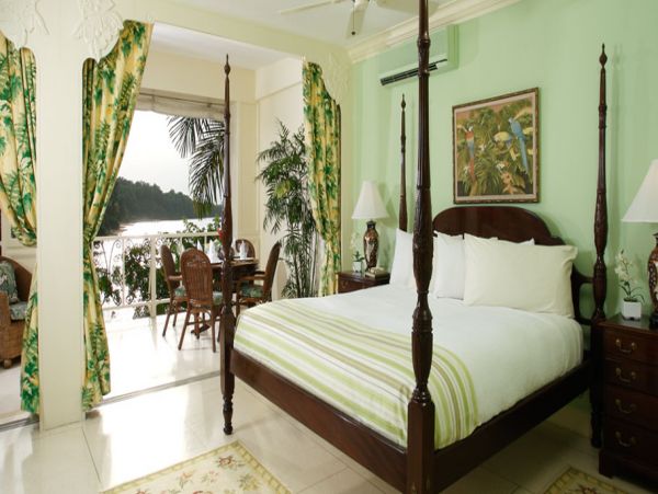 Jamaica Home 960701