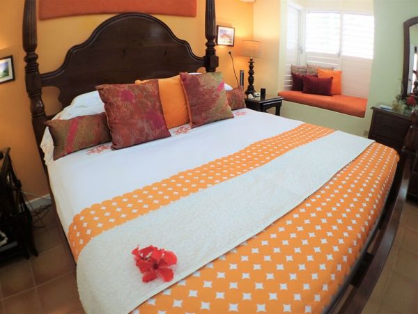 Jamaica Home 960702