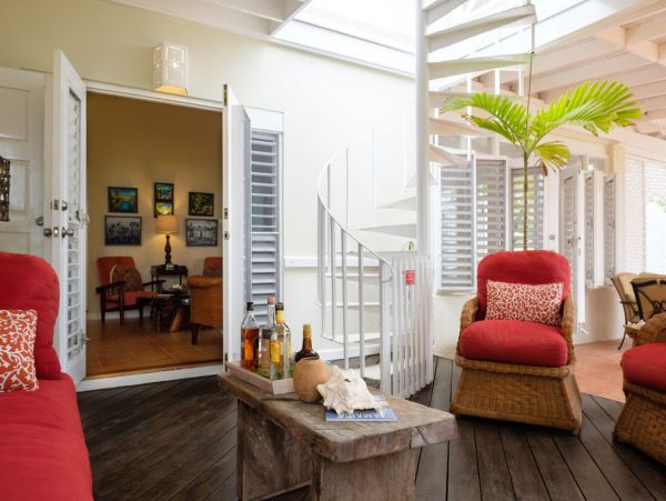Jamaica Home 960702