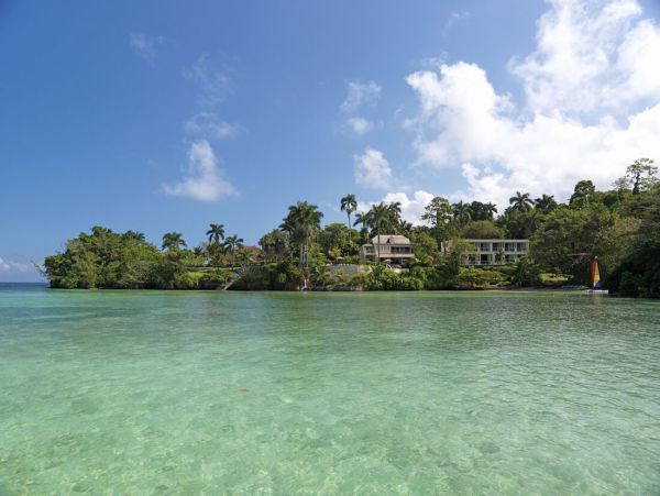 Jamaica Home 960704