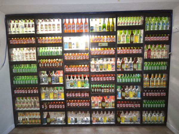 Jamaica Home 960707