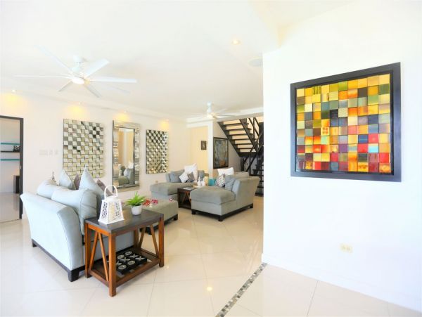 Jamaica Home 960707