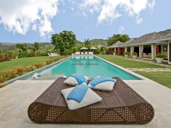 Jamaica Home 960708