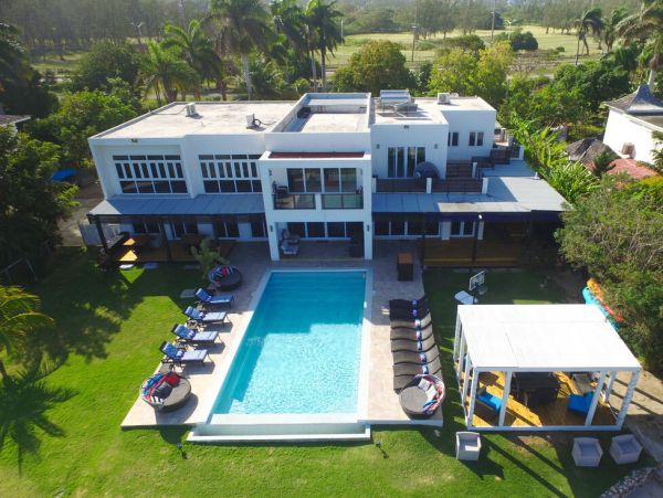 Jamaica Home 960709