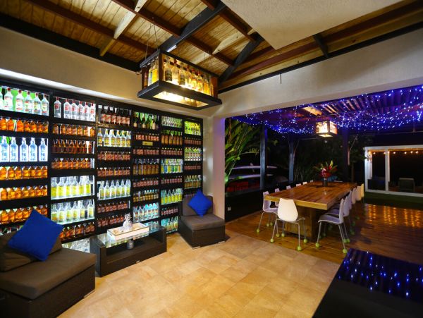 Jamaica Home 960709