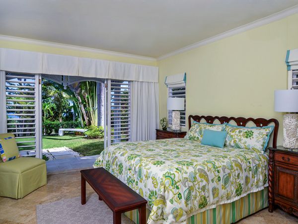 Jamaica Home 960711