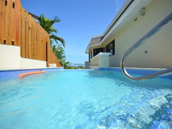 Jamaica Home 960719