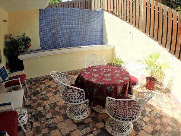 Jamaica Home 960719