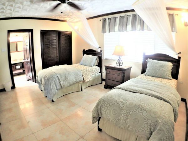 Jamaica Home 960719