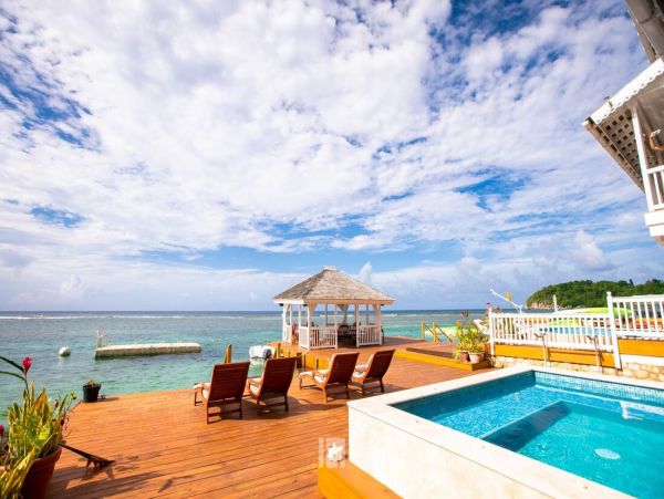 Jamaica Home 960722