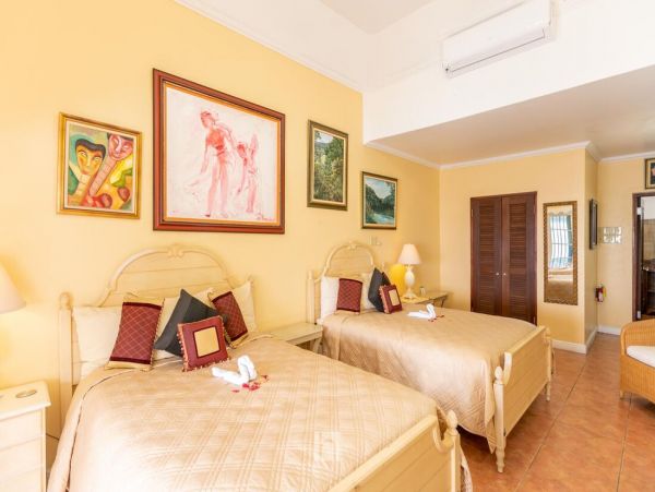 Jamaica Home 960722