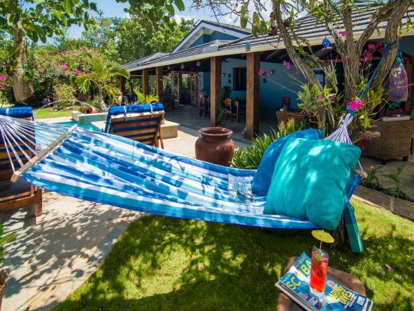 Jamaica Home 960726