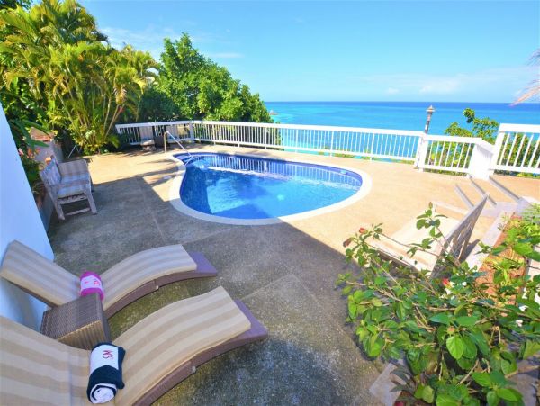 Jamaica Home 960728